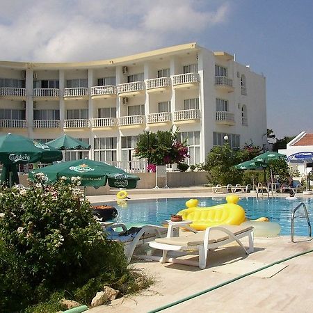 Sempati Hotel Lapithos  Ngoại thất bức ảnh