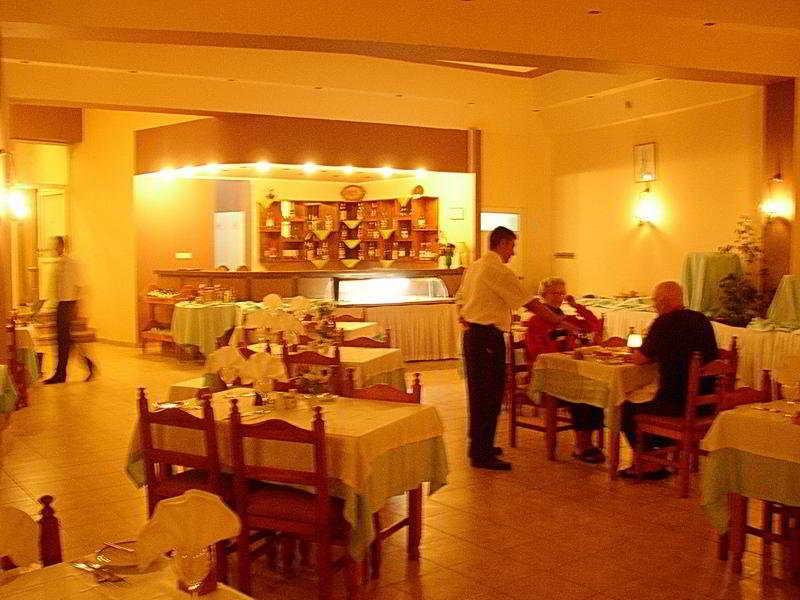 Sempati Hotel Lapithos  Ngoại thất bức ảnh
