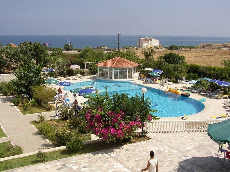Sempati Hotel Lapithos  Ngoại thất bức ảnh